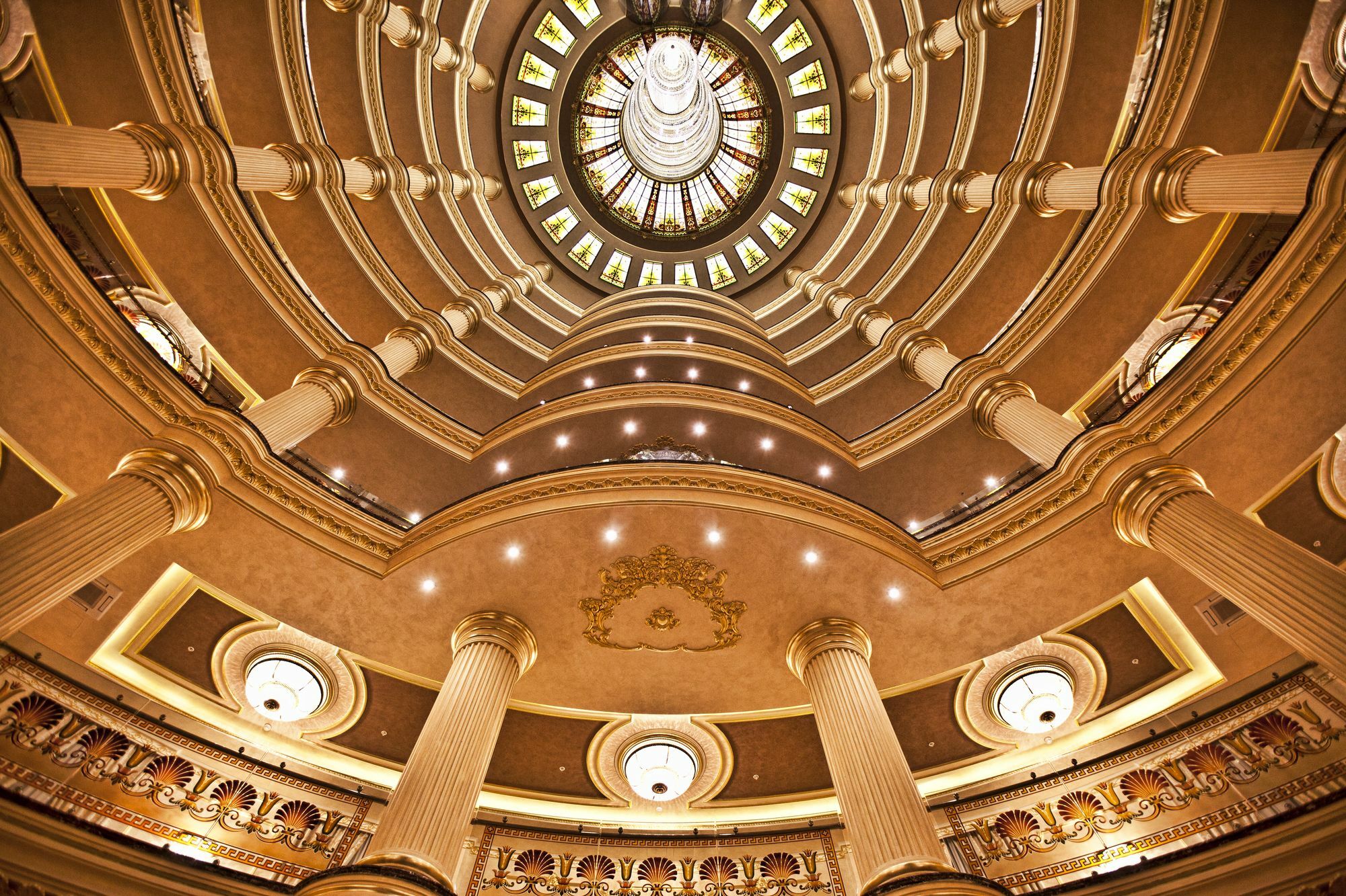 Multi Grand Hotel Ptghni Exterior foto